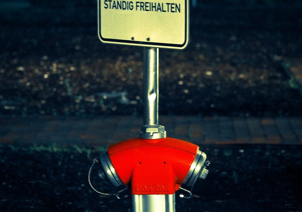 Dinas Damkar Kota Pekalongan Amankan Kebocoran Di Pasar